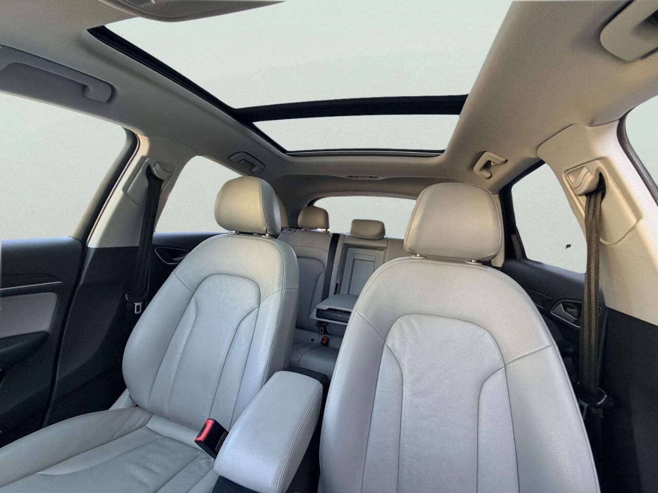 Used 2016 Audi Q3 2.0T Premium Plus w/ Technology Package AWD/4WD image 21