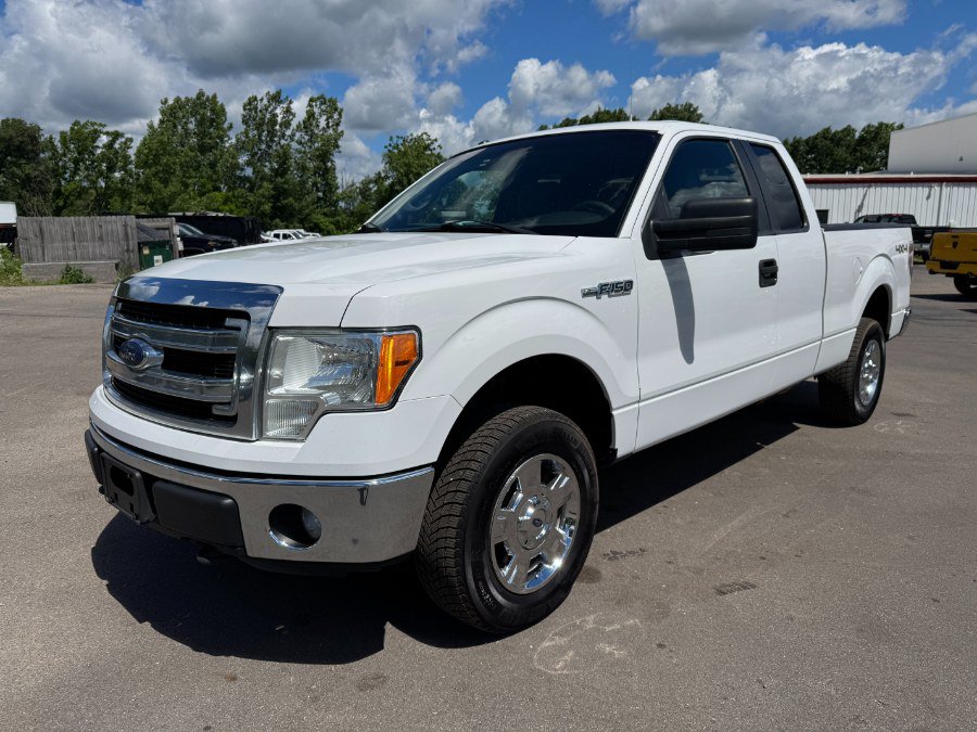 Used 2014 Ford F150 XLT w/ Trailer Tow Package AWD/4WD image 1
