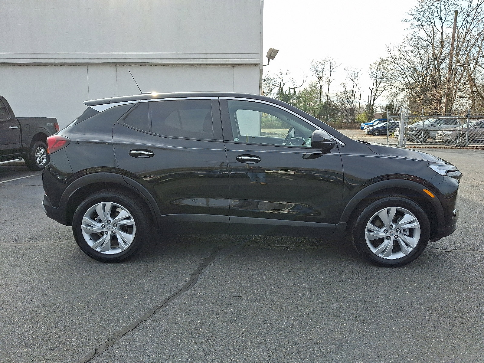 Used 2024 Buick Encore GX Preferred image 7