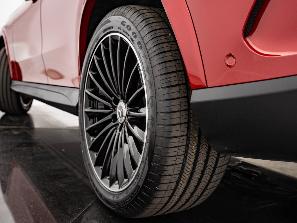 Certified 2024 Mercedes-Benz GLC 300 4MATIC image 48