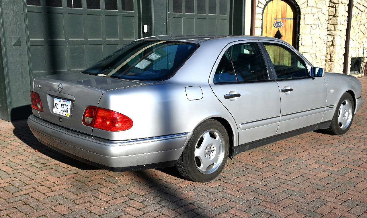 Used 1997 Mercedes-Benz E 420 image 9