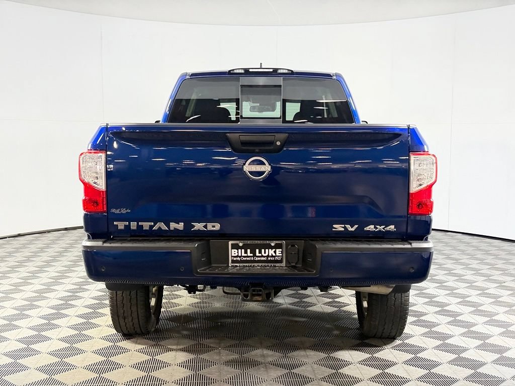 Used 2024 Nissan Titan SV w/ SV Convenience Package AWD/4WD image 8