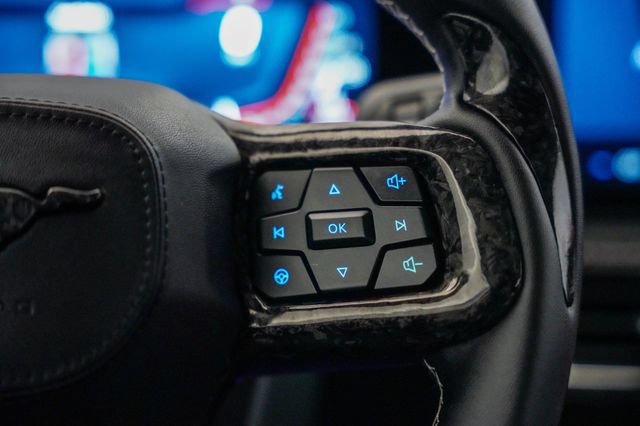 Used 2025 Ford Mustang GT Premium RWD image 46