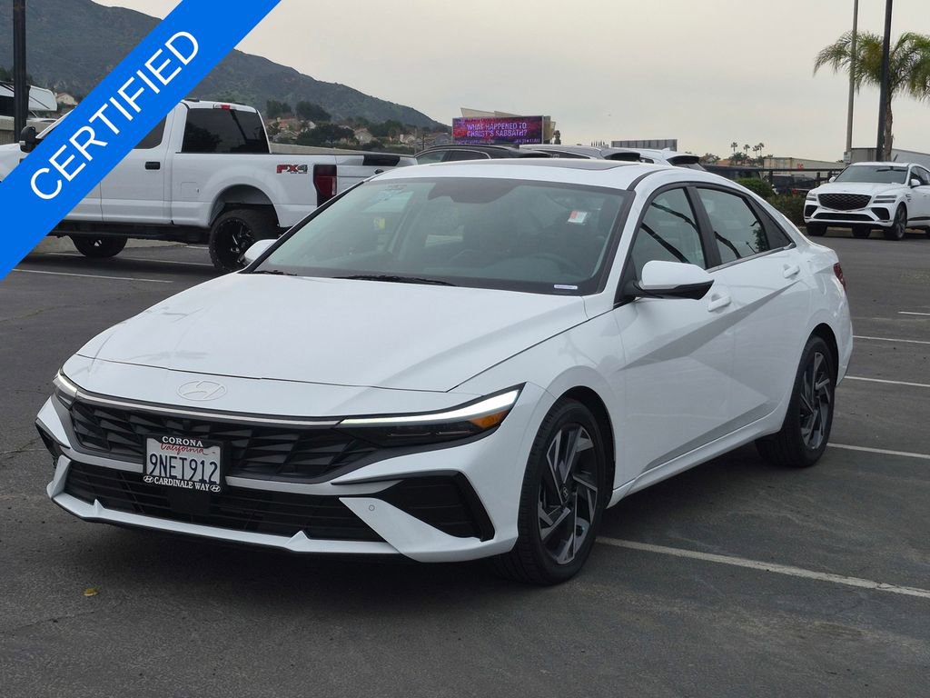 Used 2024 Hyundai Elantra Limited image 3