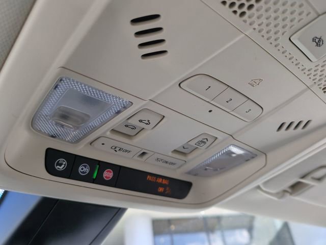 Used 2023 Cadillac XT6 Premium Luxury image 25