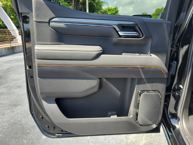 Used 2026 GMC Sierra 1500 AT4 w/ AT4 Premium Package AWD/4WD image 17
