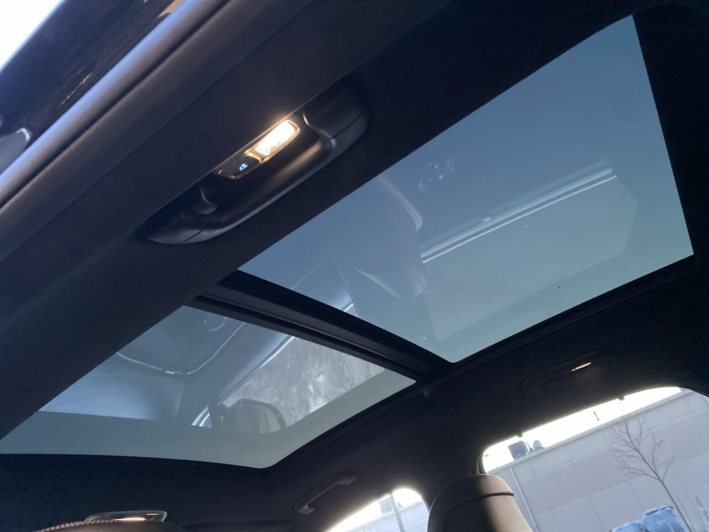 Certified 2023 Genesis GV70 3.5T Sport w/ Sport Prestige Package image 18