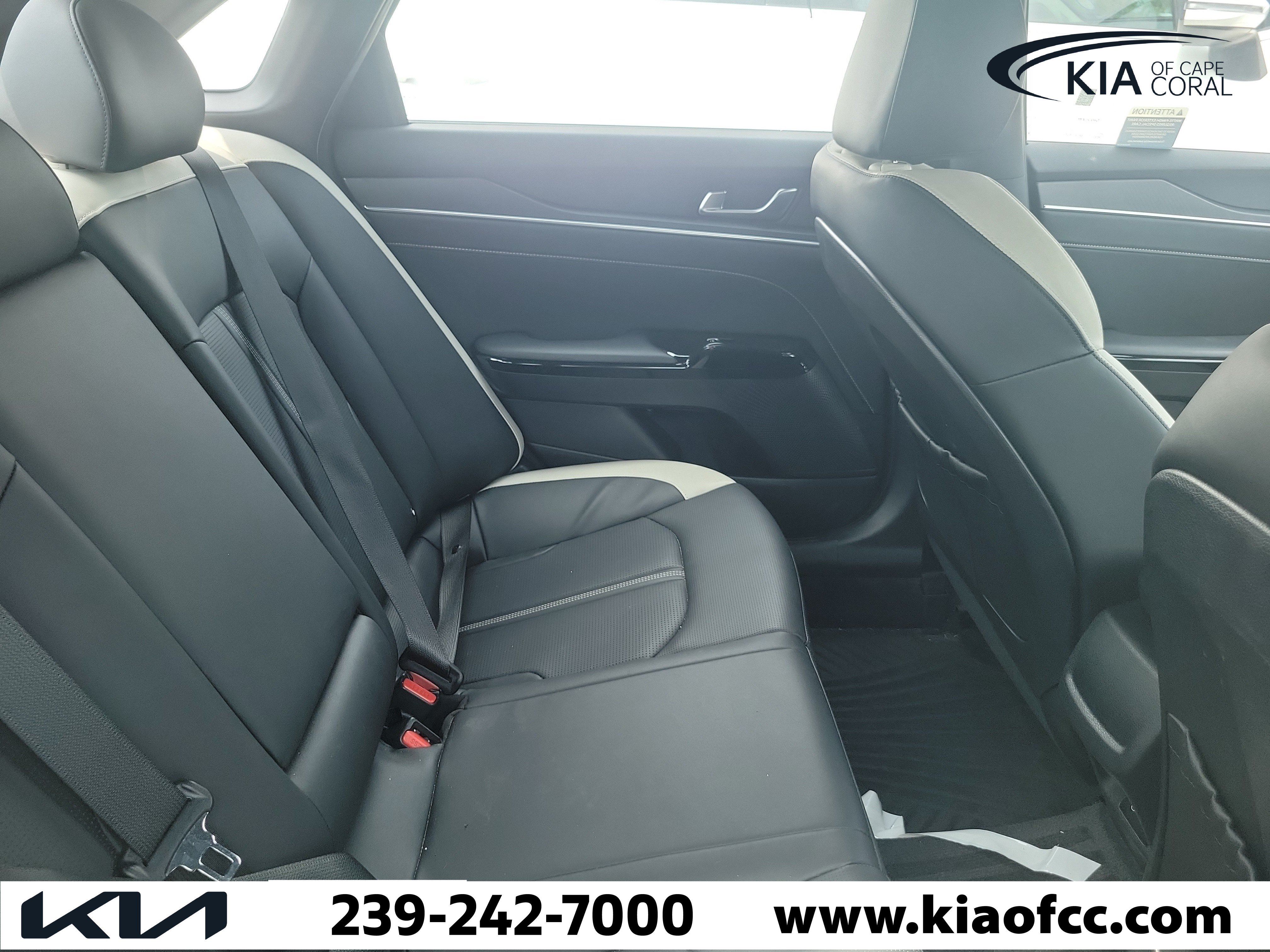 Certified 2025 Kia K5 GT-Line w/ GT-Line Premium Package FWD image 10