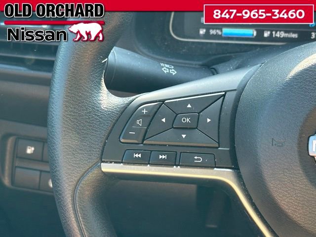 Used 2024 Nissan Leaf S image 38