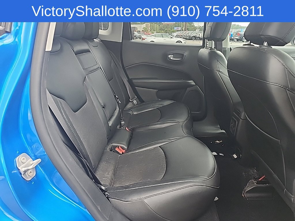 Used 2019 Jeep Compass Latitude FWD image 27