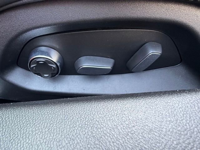 Used 2023 Chevrolet Corvette Stingray Premium Conv w/ Z51 Performance Package image 40