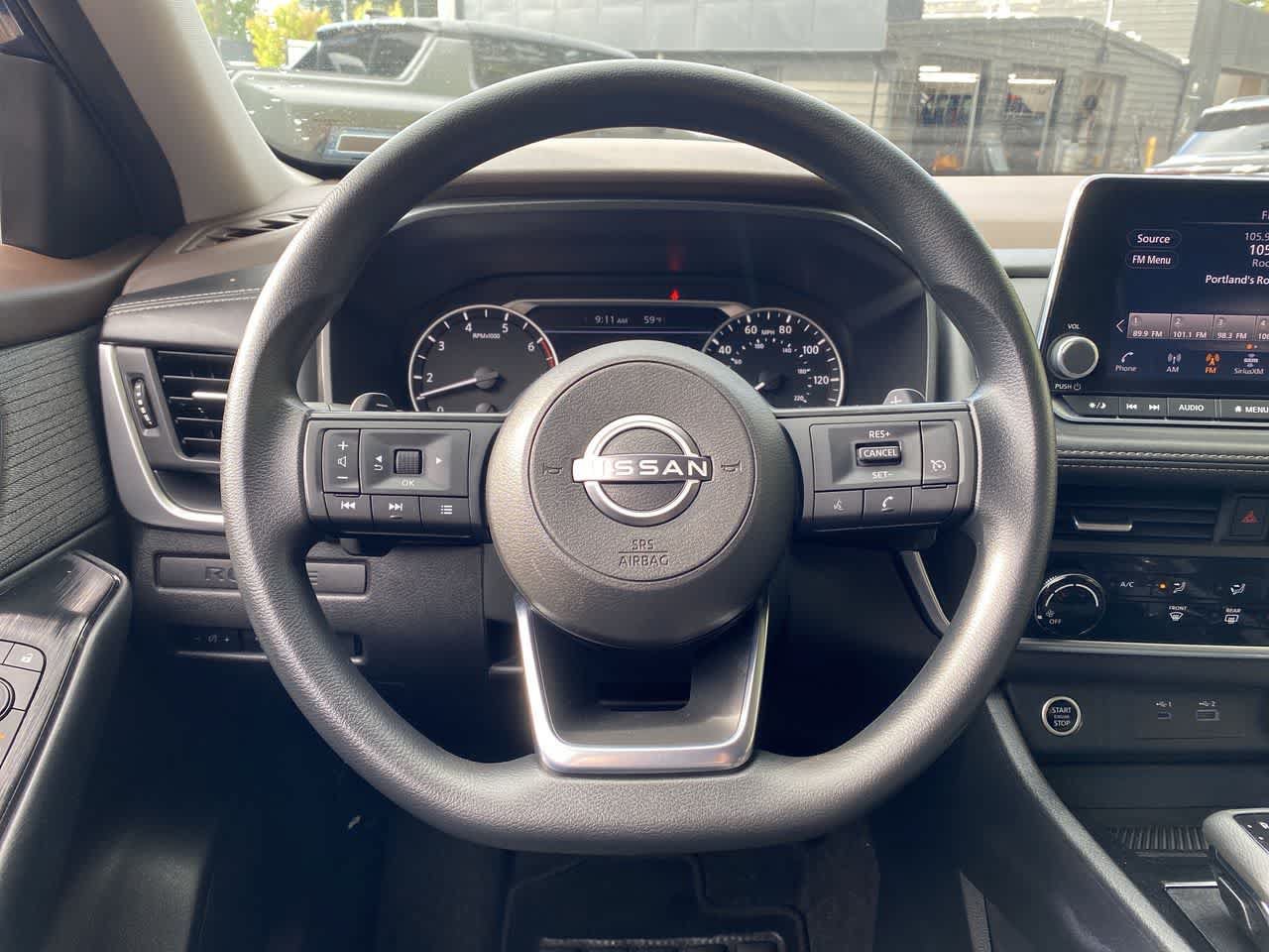 Used 2023 Nissan Rogue S AWD/4WD image 18