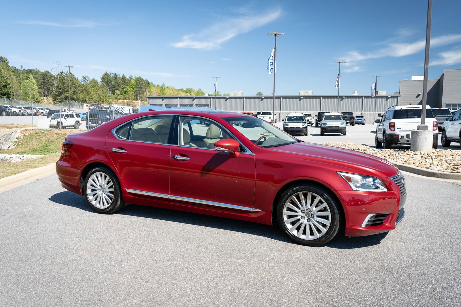 Used 2017 Lexus LS 460 AWD w/ Comfort Package image 12