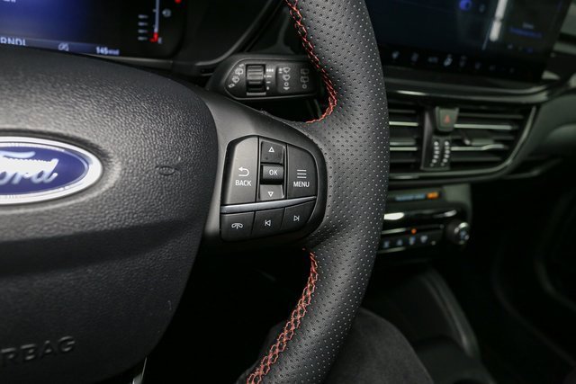 Used 2023 Ford Escape ST-Line w/ Tech Pack #1 image 35