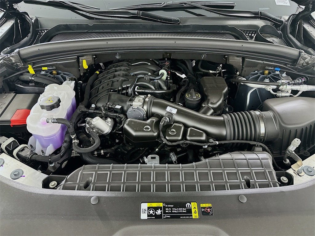 New 2025 Jeep Grand Cherokee Summit image 18