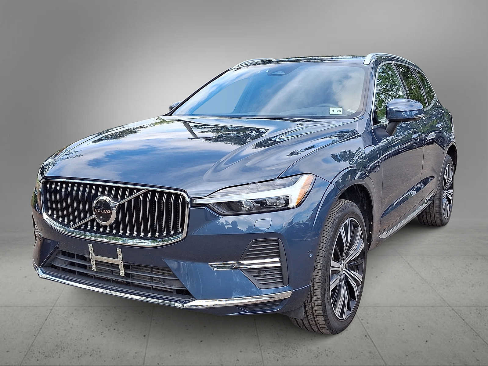 Used 2023 Volvo XC60 T8 Ultimate w/ Climate Package