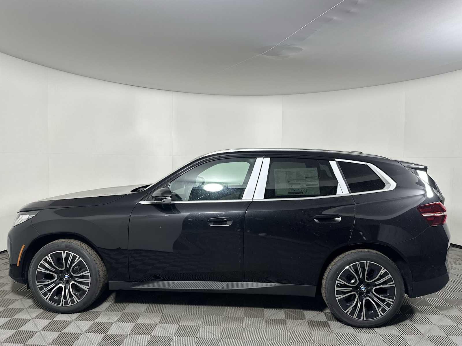 New 2025 BMW X3 xDrive30i w/ Premium Package image 4