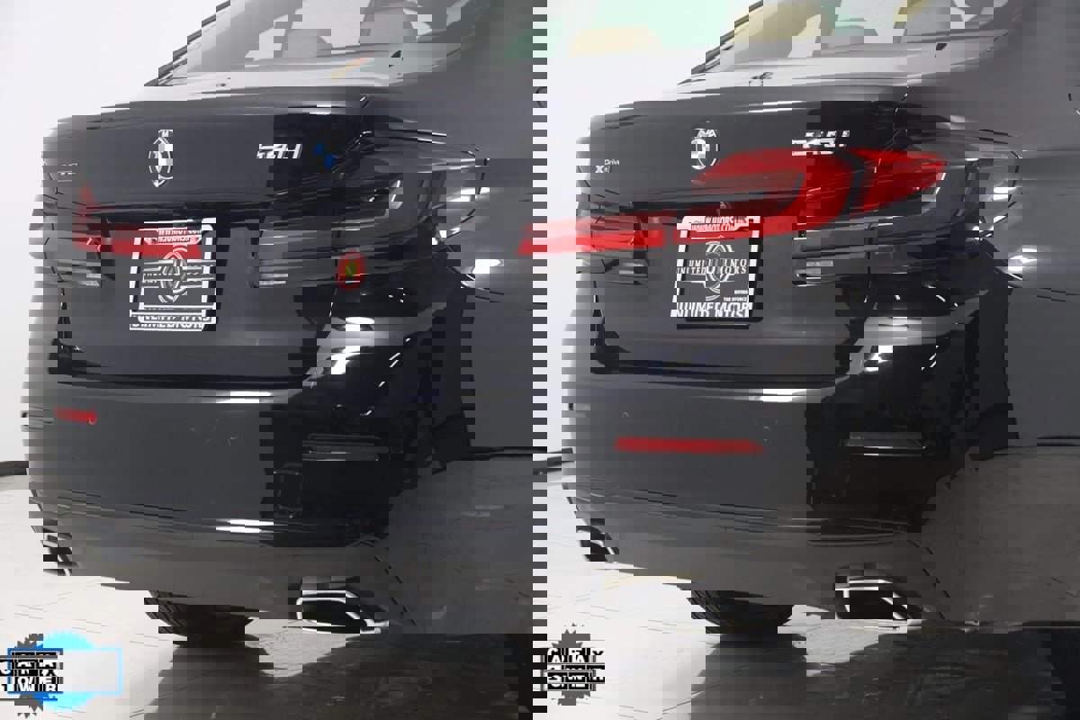 Used 2022 BMW 540i xDrive w/ M Sport Package image 50