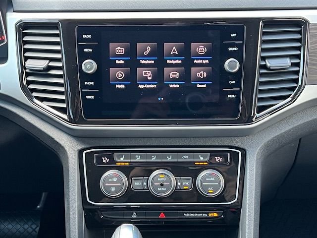 Used 2023 Volkswagen Atlas SE image 18