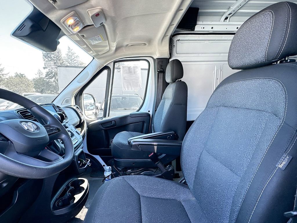 Used 2023 RAM ProMaster 3500 FWD image 12