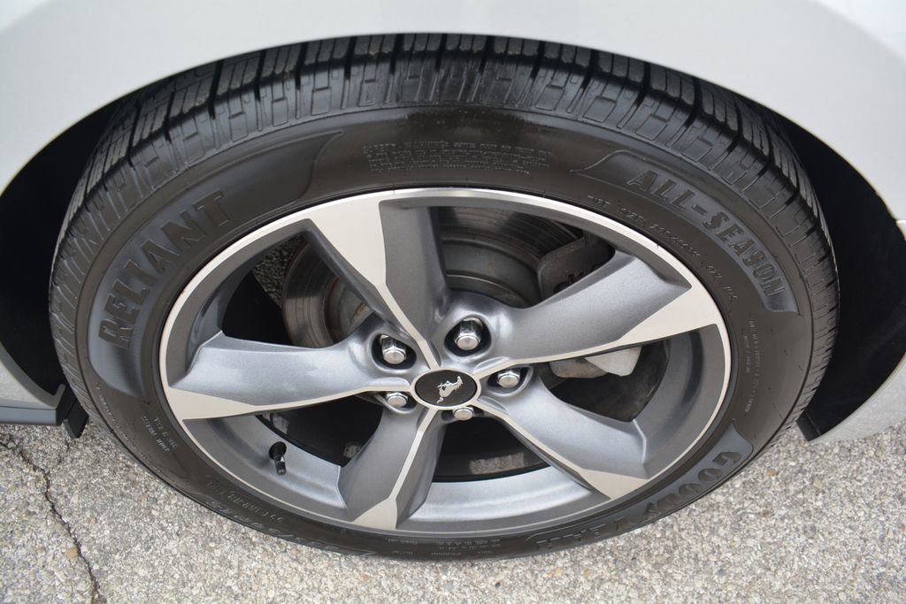 Used 2016 Ford Mustang Coupe w/ Equipment Group 051A image 17