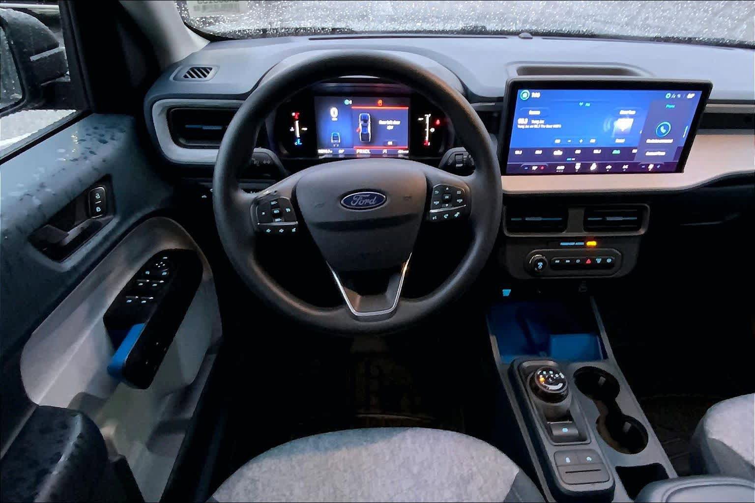 Used 2025 Ford Maverick XLT w/ Equipment Group 302A AWD/4WD image 6