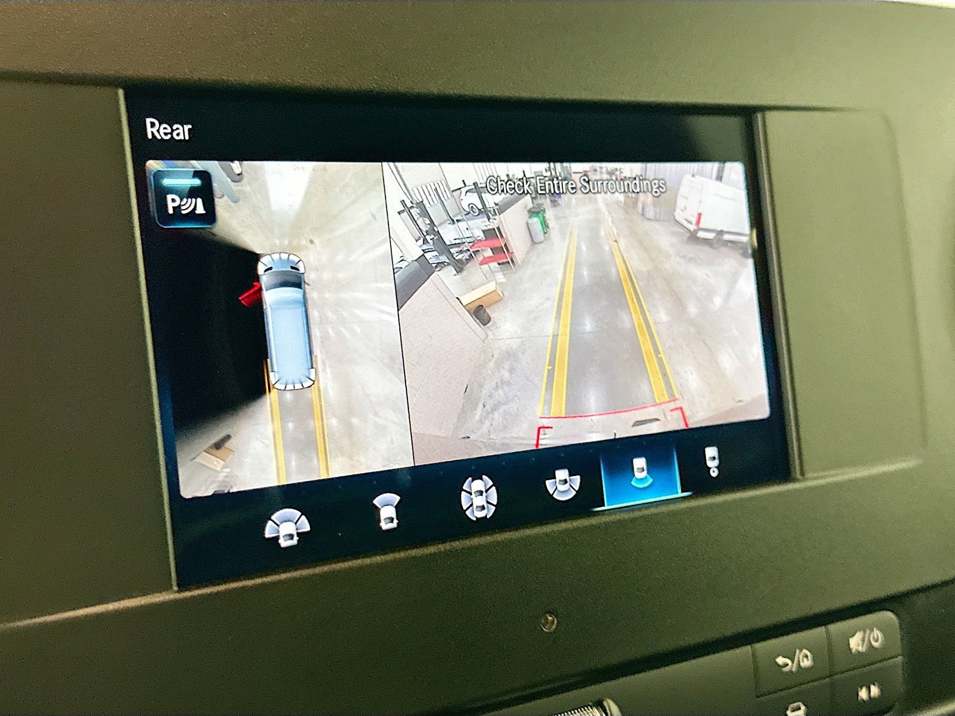 Used 2024 Mercedes-Benz Sprinter 144 Cargo image 14