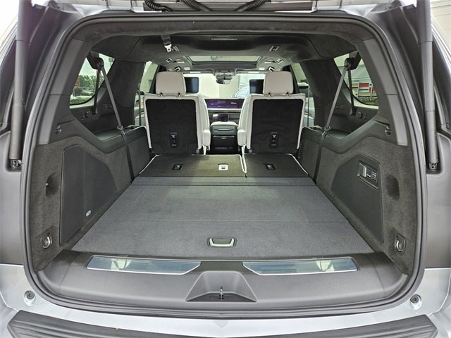 New 2025 Cadillac Escalade ESV Sport Platinum image 21