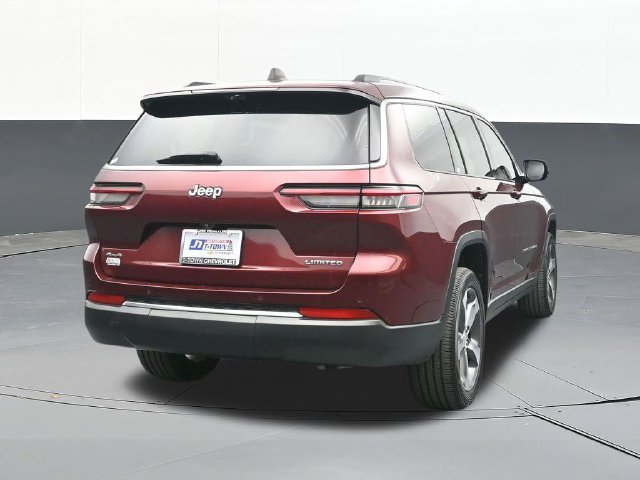 Used 2023 Jeep Grand Cherokee L Limited w/ Luxury Tech Group II AWD/4WD image 13