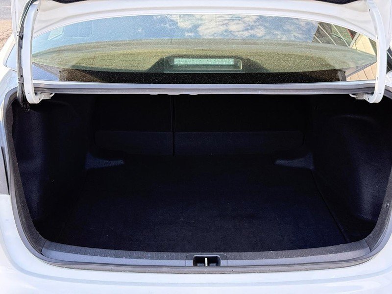 Used 2020 Toyota Corolla SE FWD image 9
