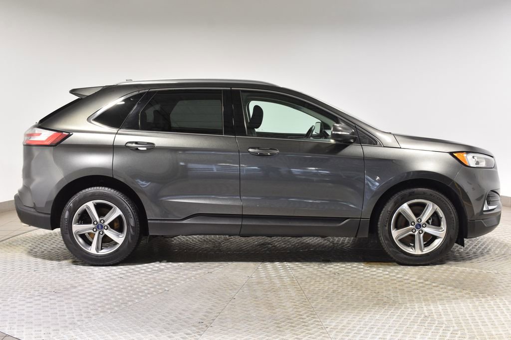 Used 2020 Ford Edge SEL w/ Convenience Package image 9