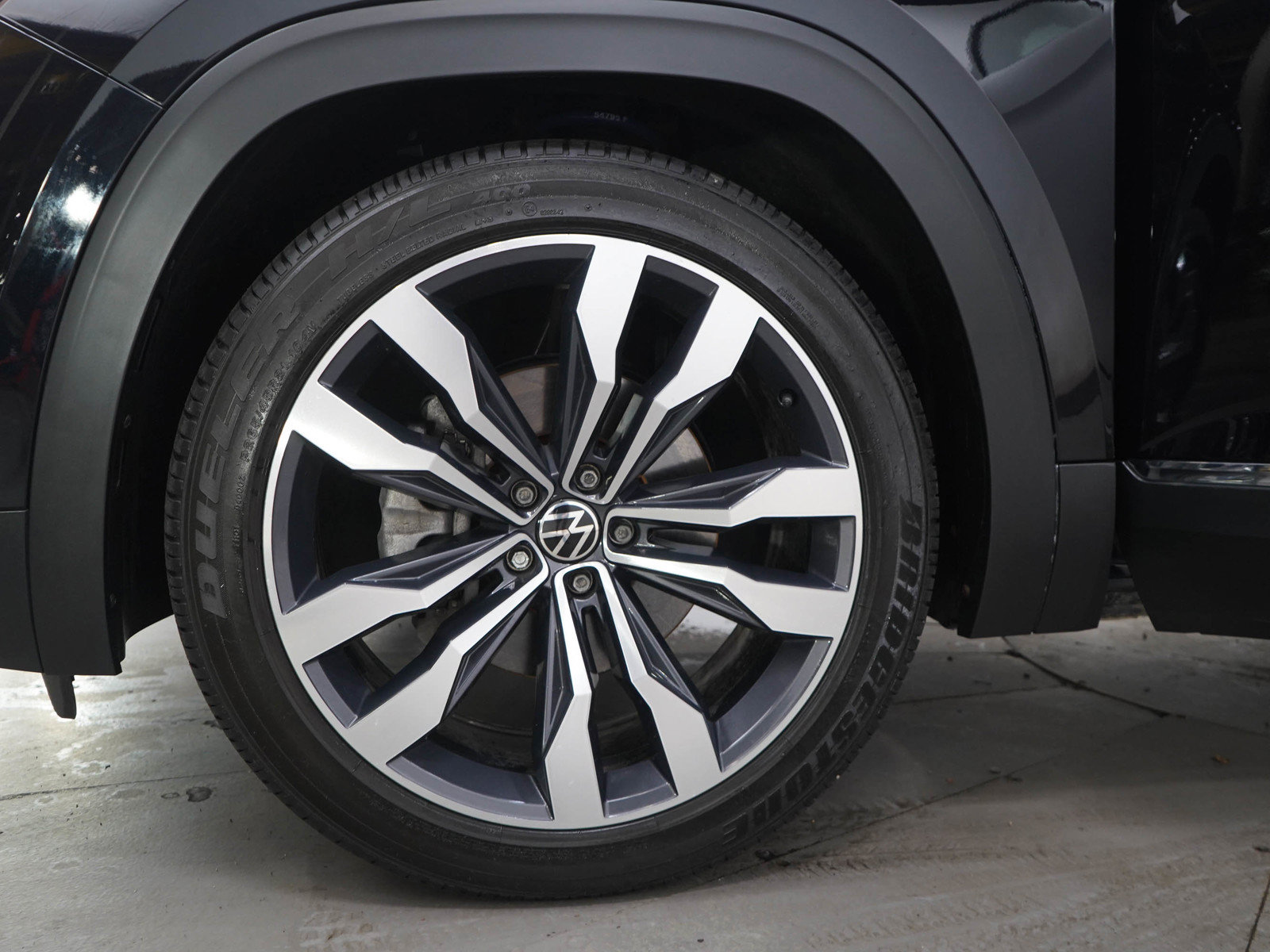 Used 2022 Volkswagen Atlas SEL AWD/4WD image 31