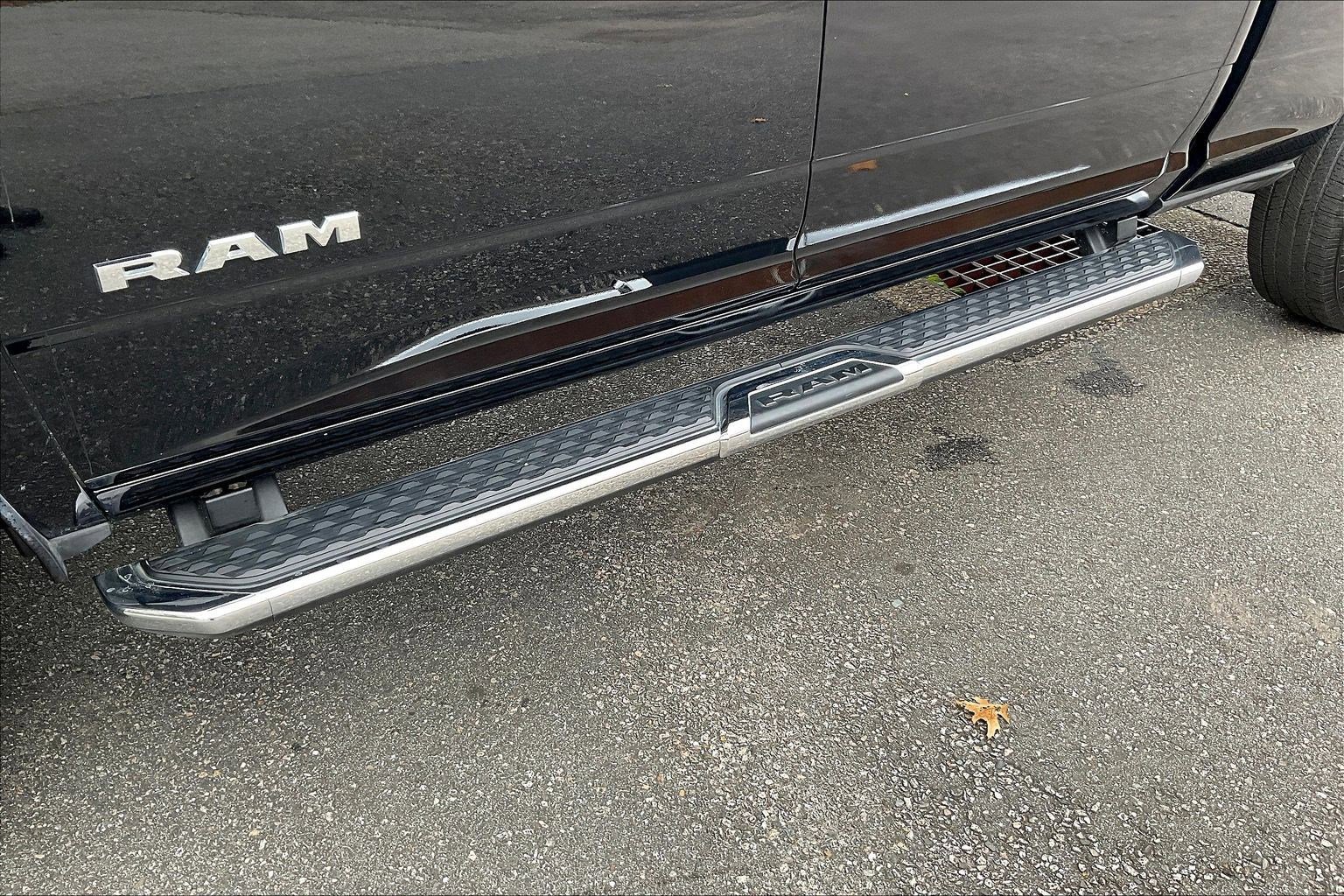 Certified 2024 RAM 2500 Big Horn w/ Bed Utility Group image 32