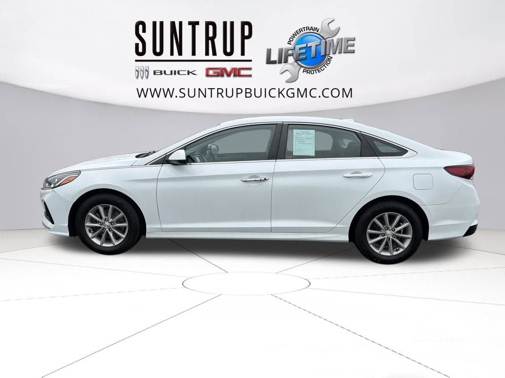 Used 2019 Hyundai Sonata SE image 2