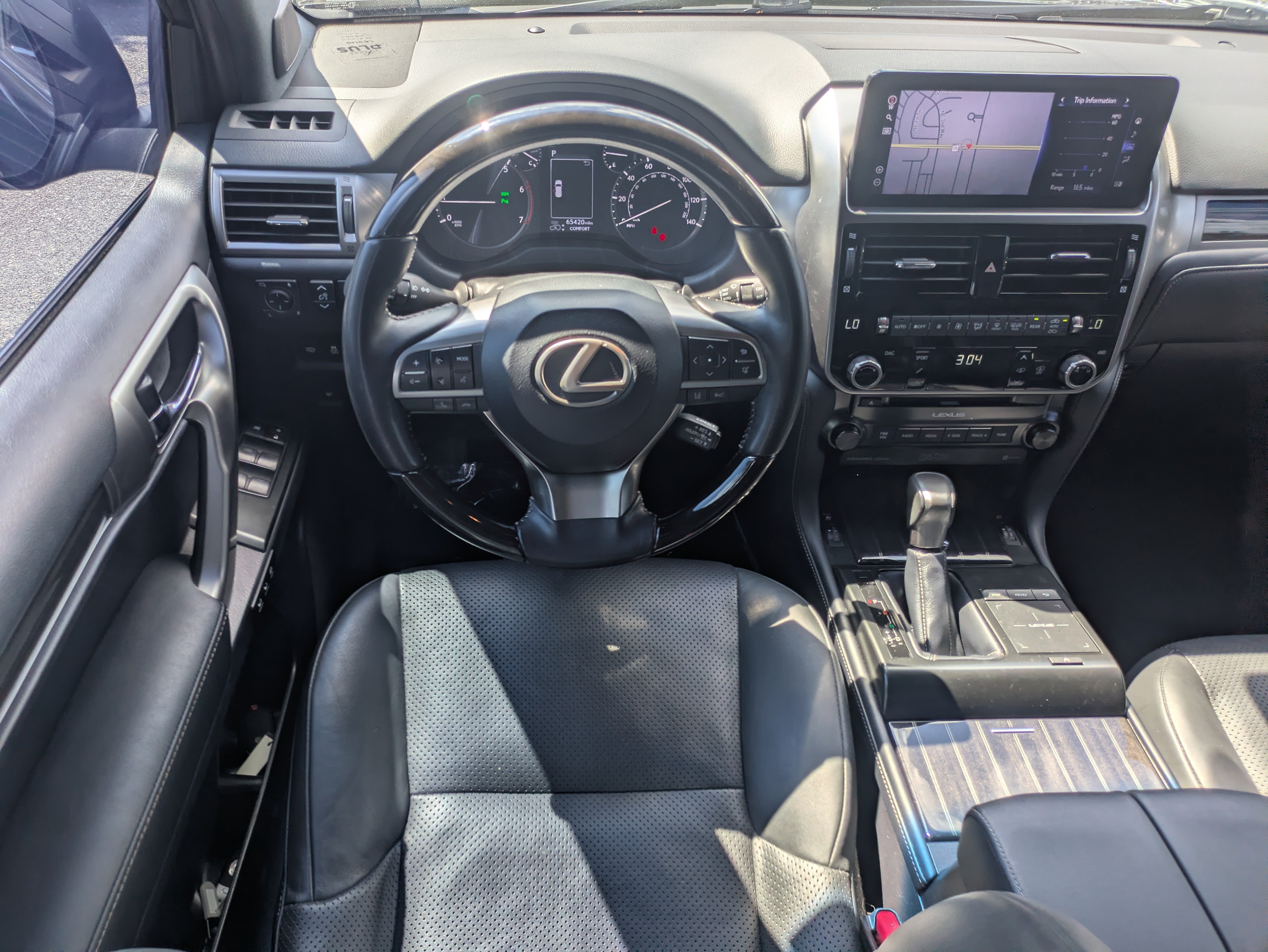 Used 2022 Lexus GX 460 Luxury w/ Accessory Package AWD/4WD image 13