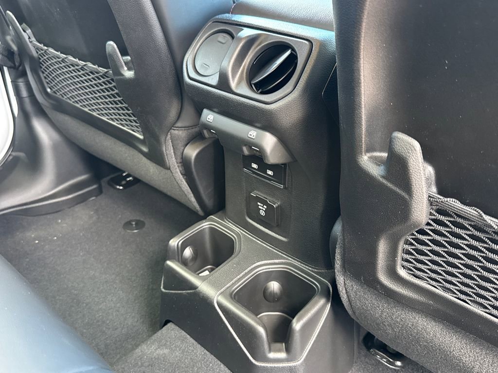 New 2026 Jeep Gladiator Rubicon AWD/4WD image 17