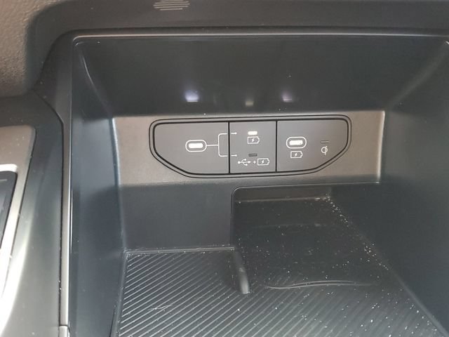 Certified 2024 Kia Sorento S w/ Panoramic Sunroof Package FWD image 30