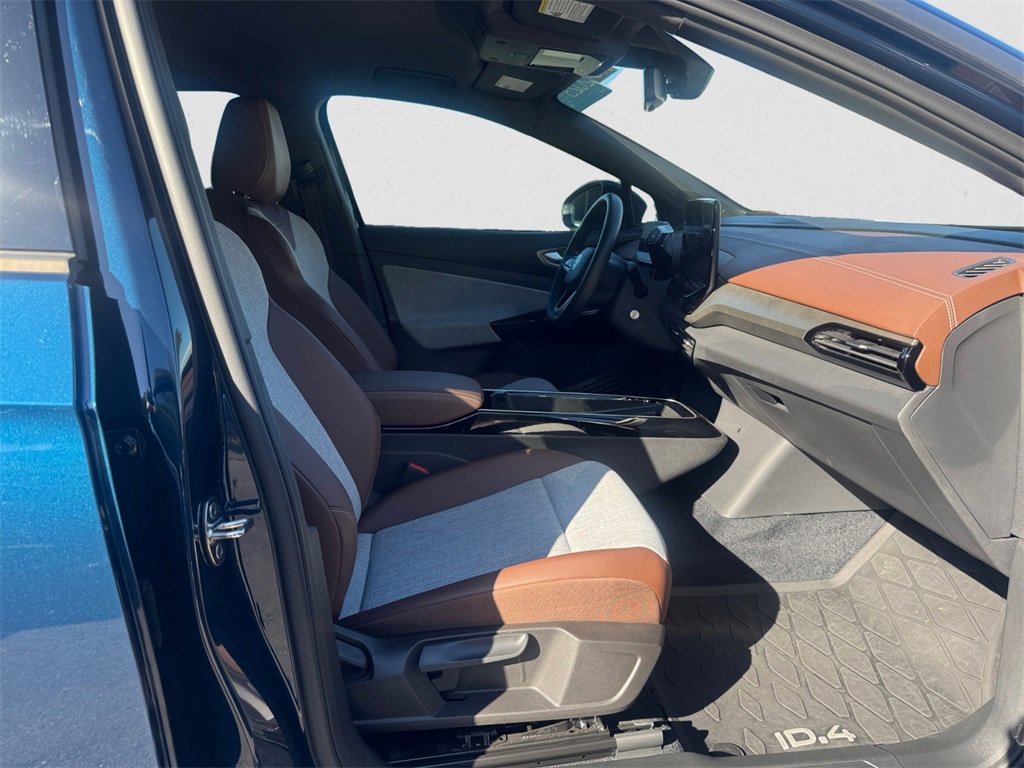 Certified 2023 Volkswagen ID.4 Pro image 15