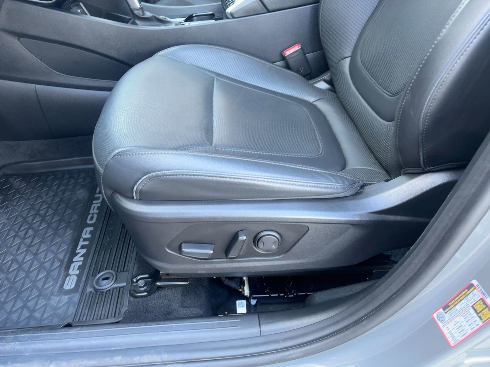 Used 2023 Hyundai Santa Cruz Limited w/ Cargo Package image 14