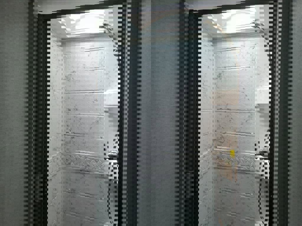 Used 2021 Ford E-350 and Econoline 350 Super Duty w/ Motorhome Prep Package image 42