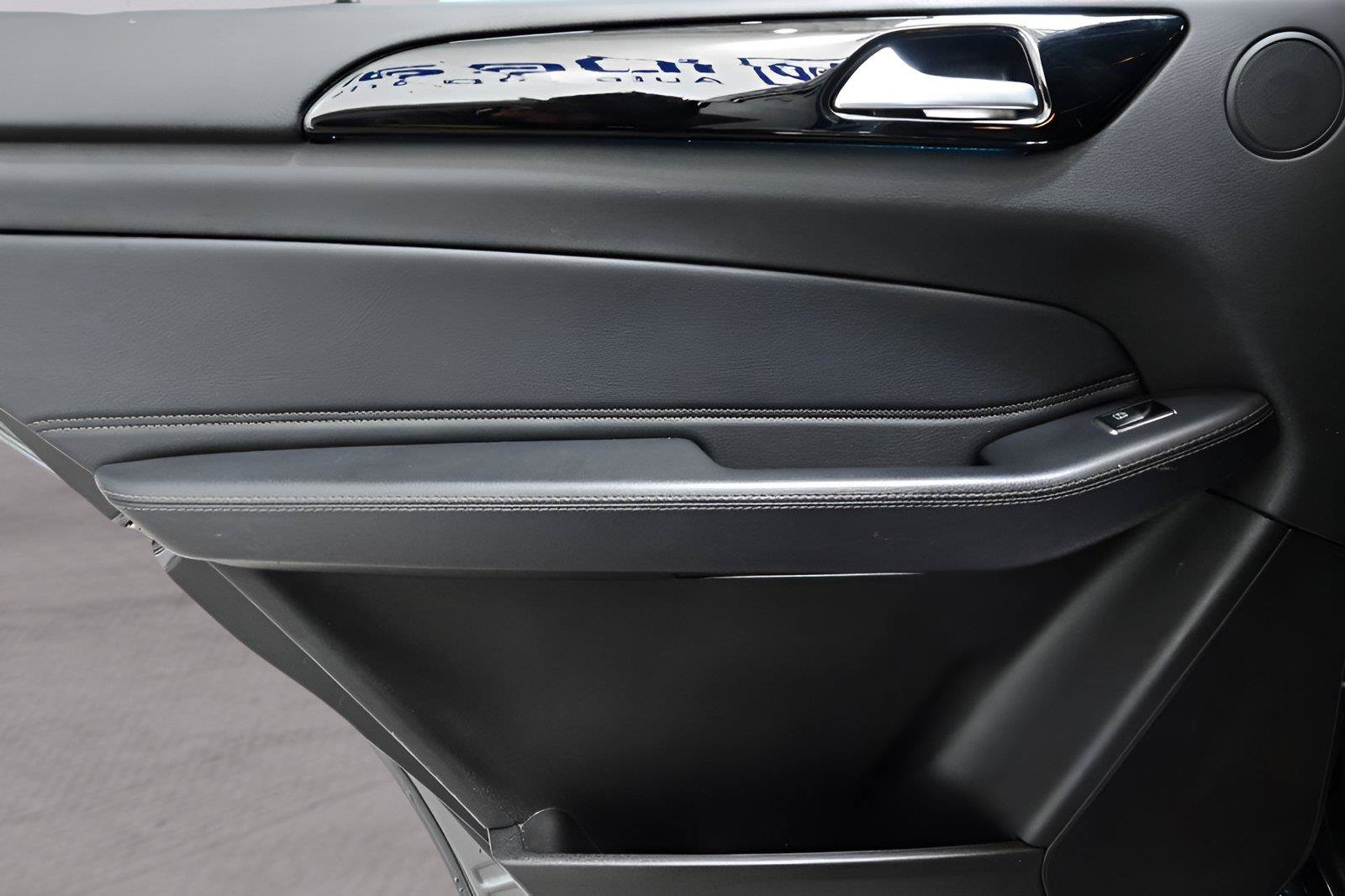 Used 2019 Mercedes-Benz GLS 450 4MATIC w/ Premium 1 Package image 13