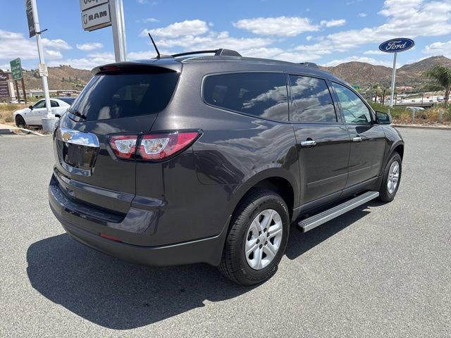 Used 2017 Chevrolet Traverse LS w/ LPO, 'HIT The Road' Package FWD image 5