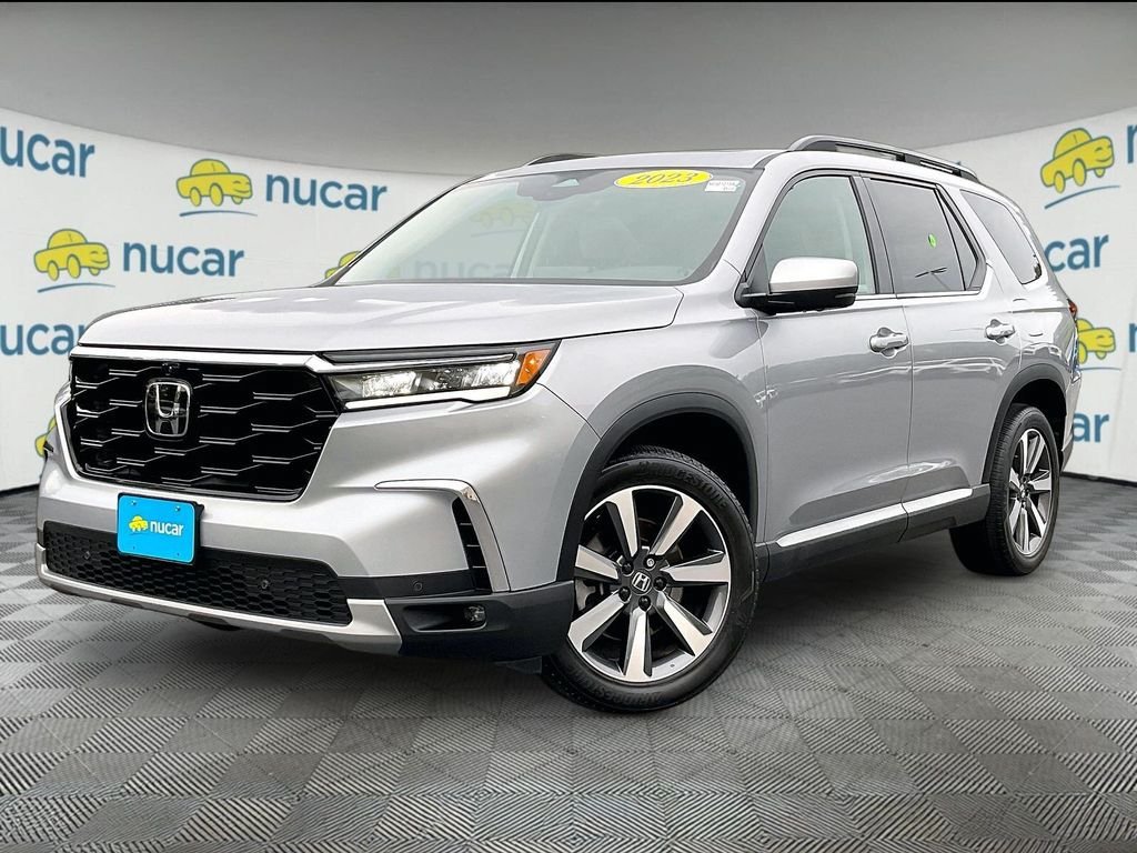 Used 2023 Honda Pilot Elite image 3