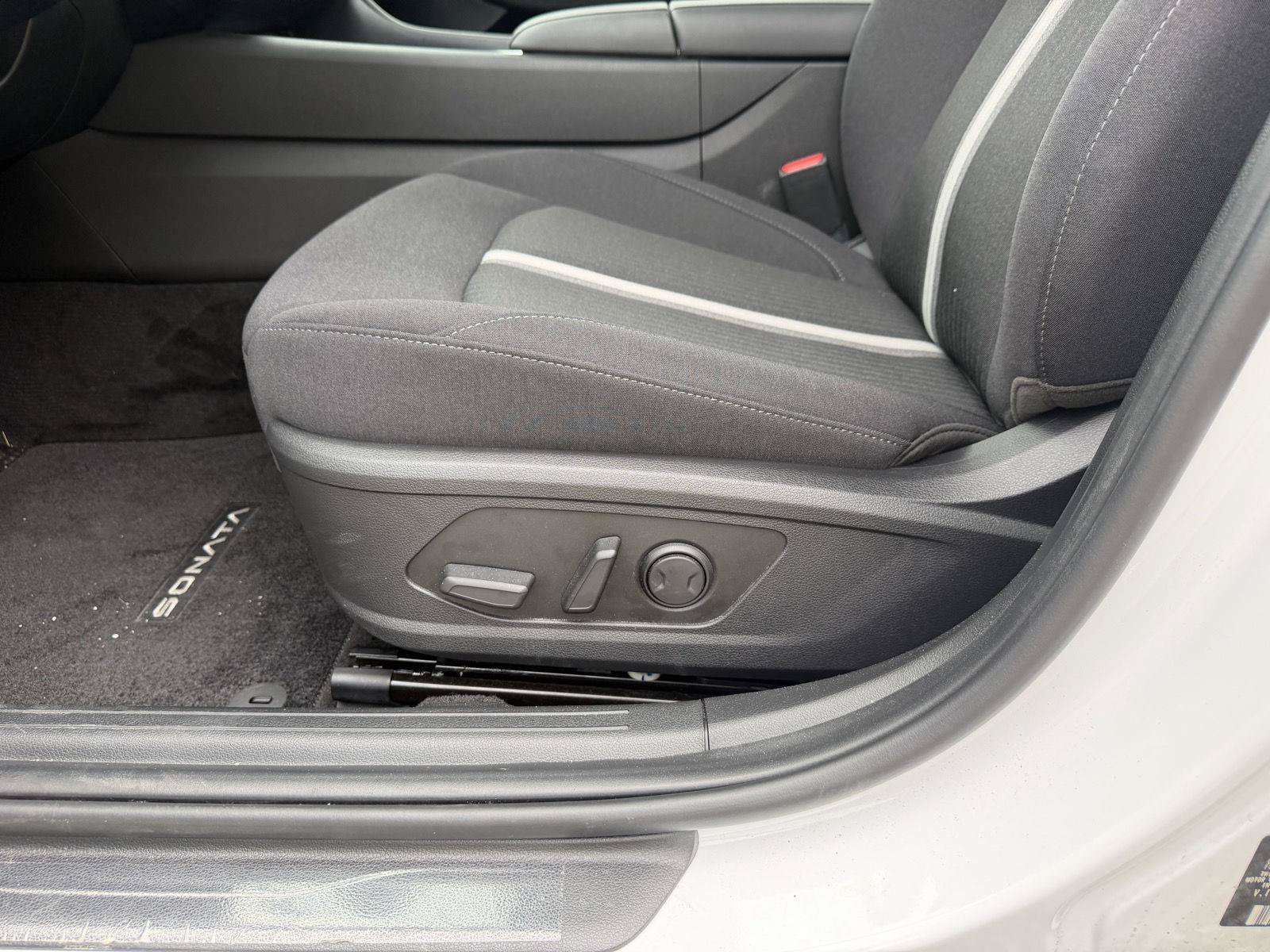 Certified 2026 Hyundai Sonata SEL AWD/4WD image 22