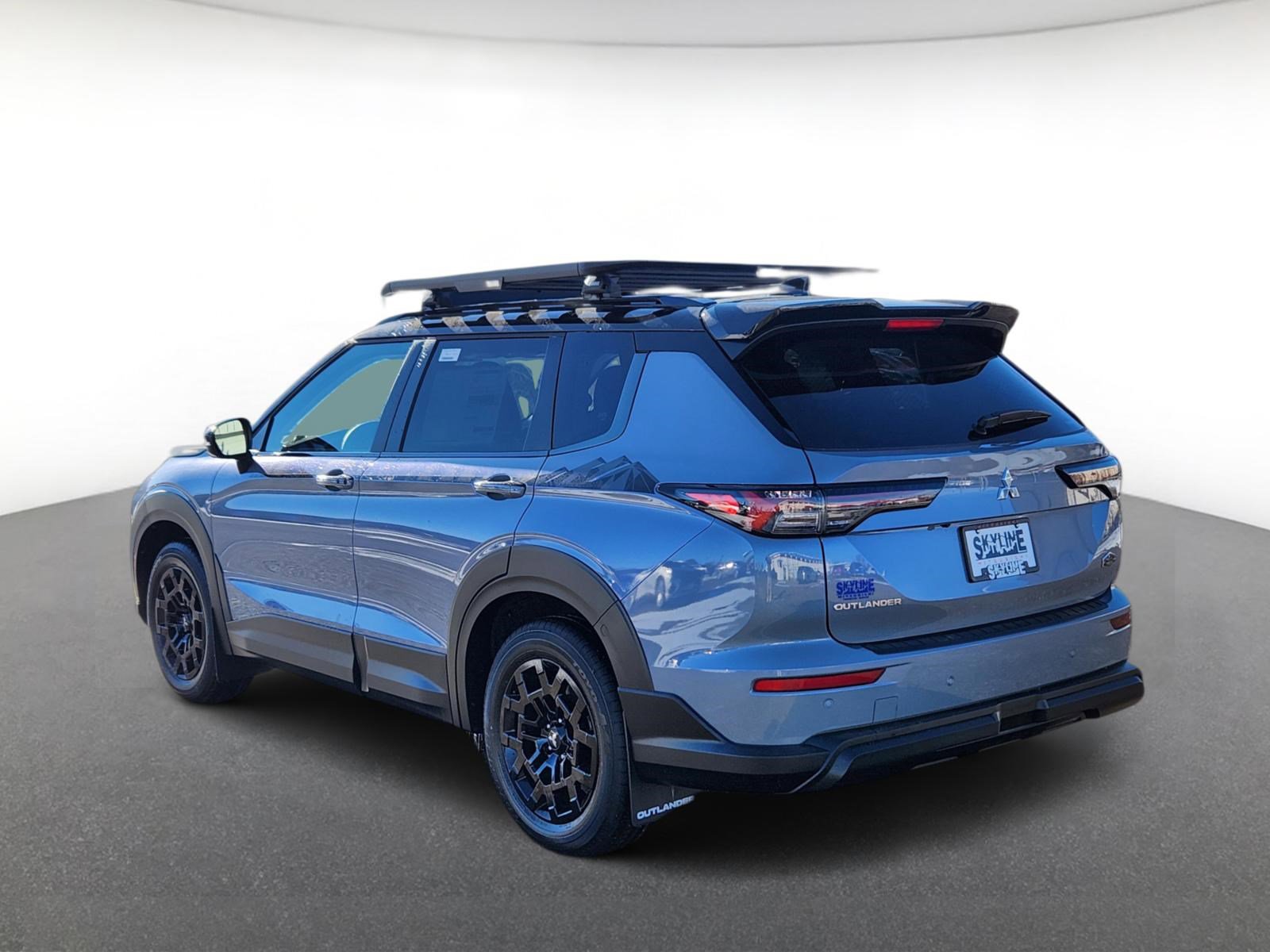 New 2026 Mitsubishi Outlander AWD image 4