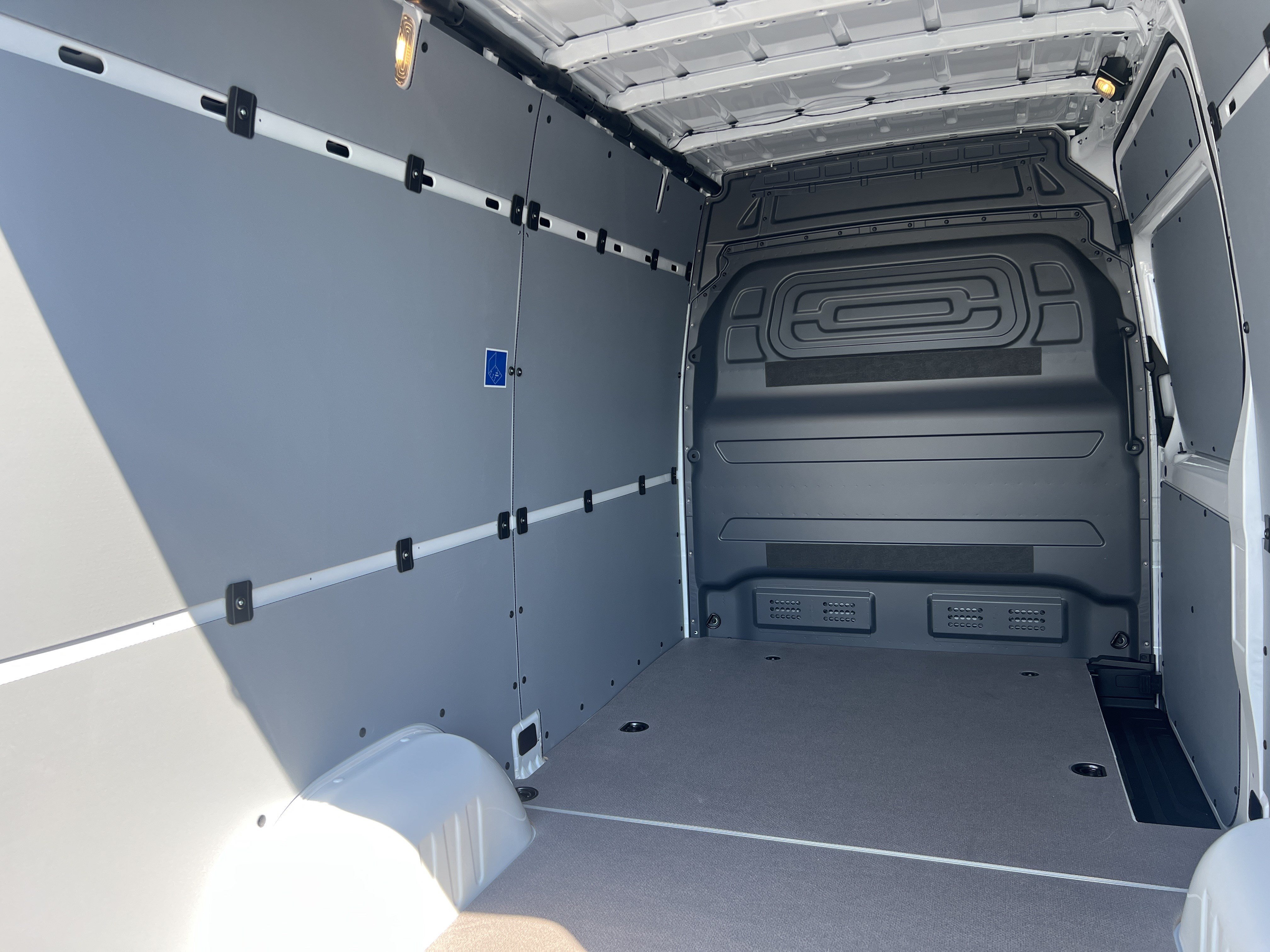 New 2026 Mercedes-Benz Sprinter 2500 image 33