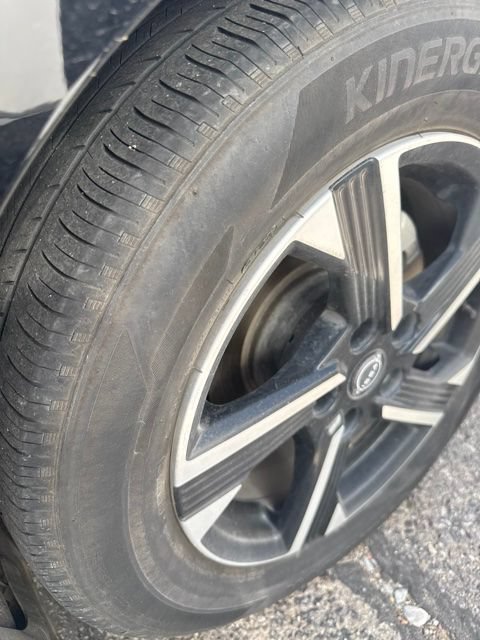 Certified 2024 Nissan Sentra SV FWD image 16