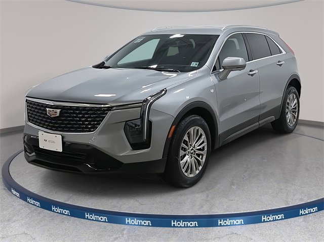 Certified 2025 Cadillac XT4 Premium Luxury image 2