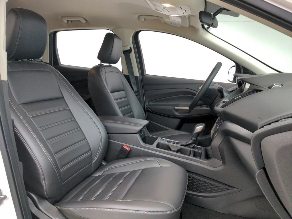 Used 2019 Ford Escape SEL AWD/4WD image 27