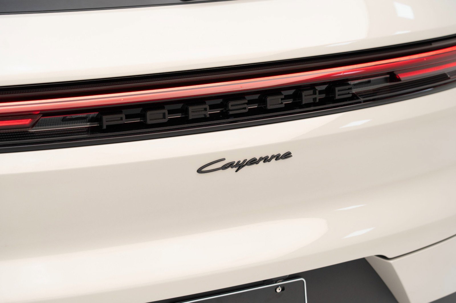 New 2026 Porsche Cayenne image 13